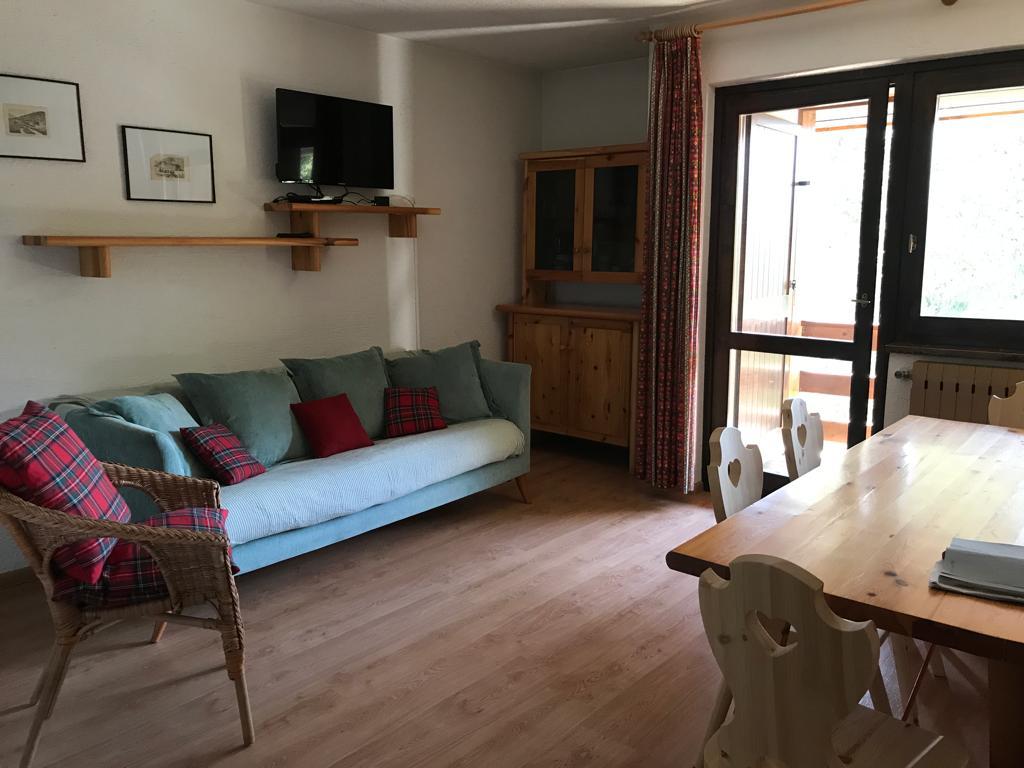 AFFITTASI GRAZIOSO  BILOCALE CON BALCONE - RIF. VIA VEDICH 127