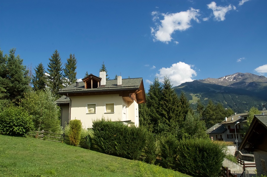 Bormio, vendesi villa unifamiliare - RIF. VIA SERTORELLI